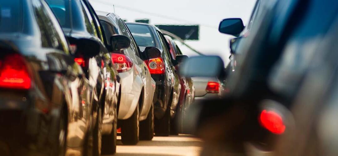 Haftung bei Verkehrsunfall zwischen Pkw und nicht verkehrsgerecht verhaltendem Fußgänger